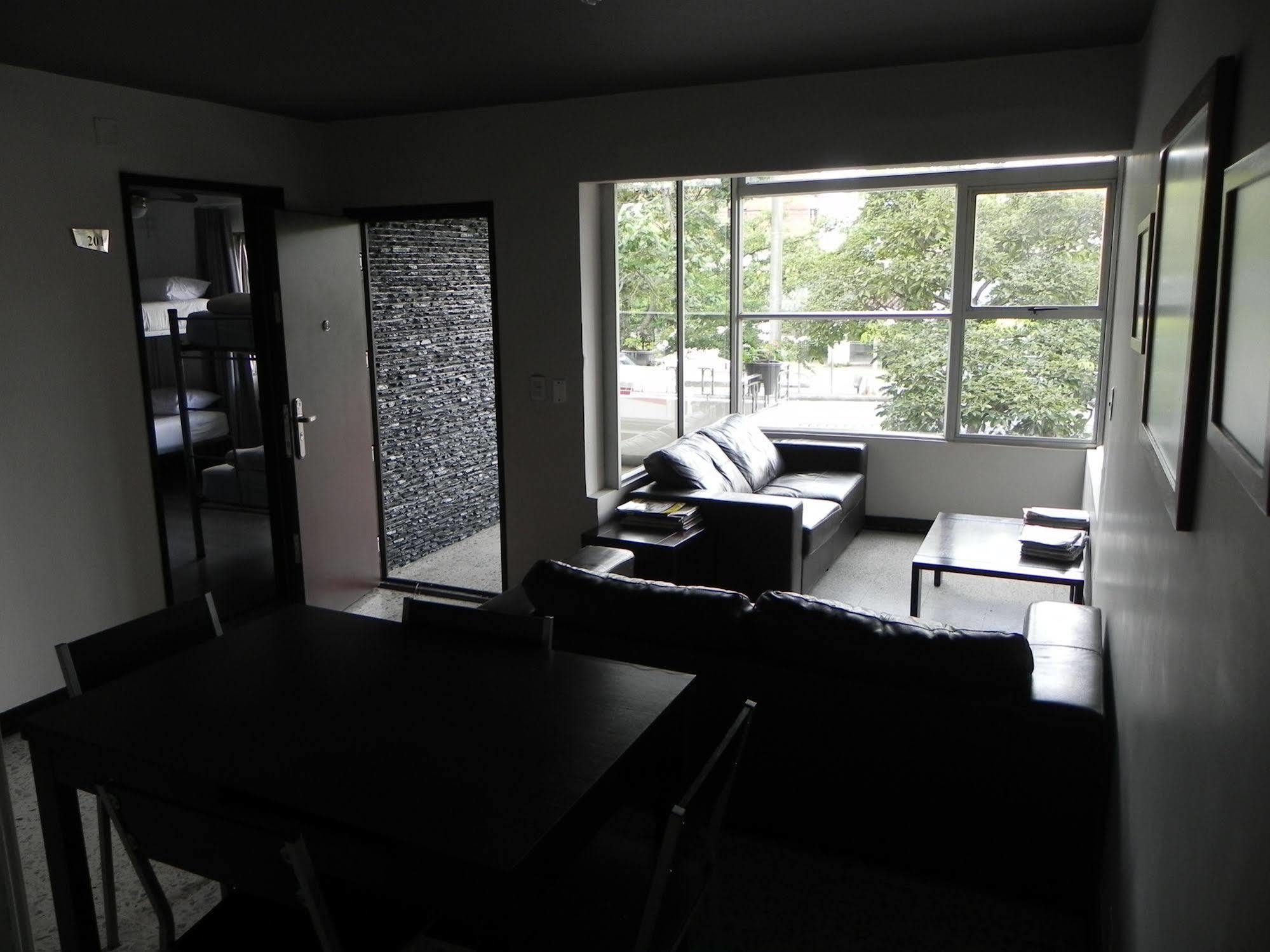 Hostal Tamarindo Inn Medellín Eksteriør billede