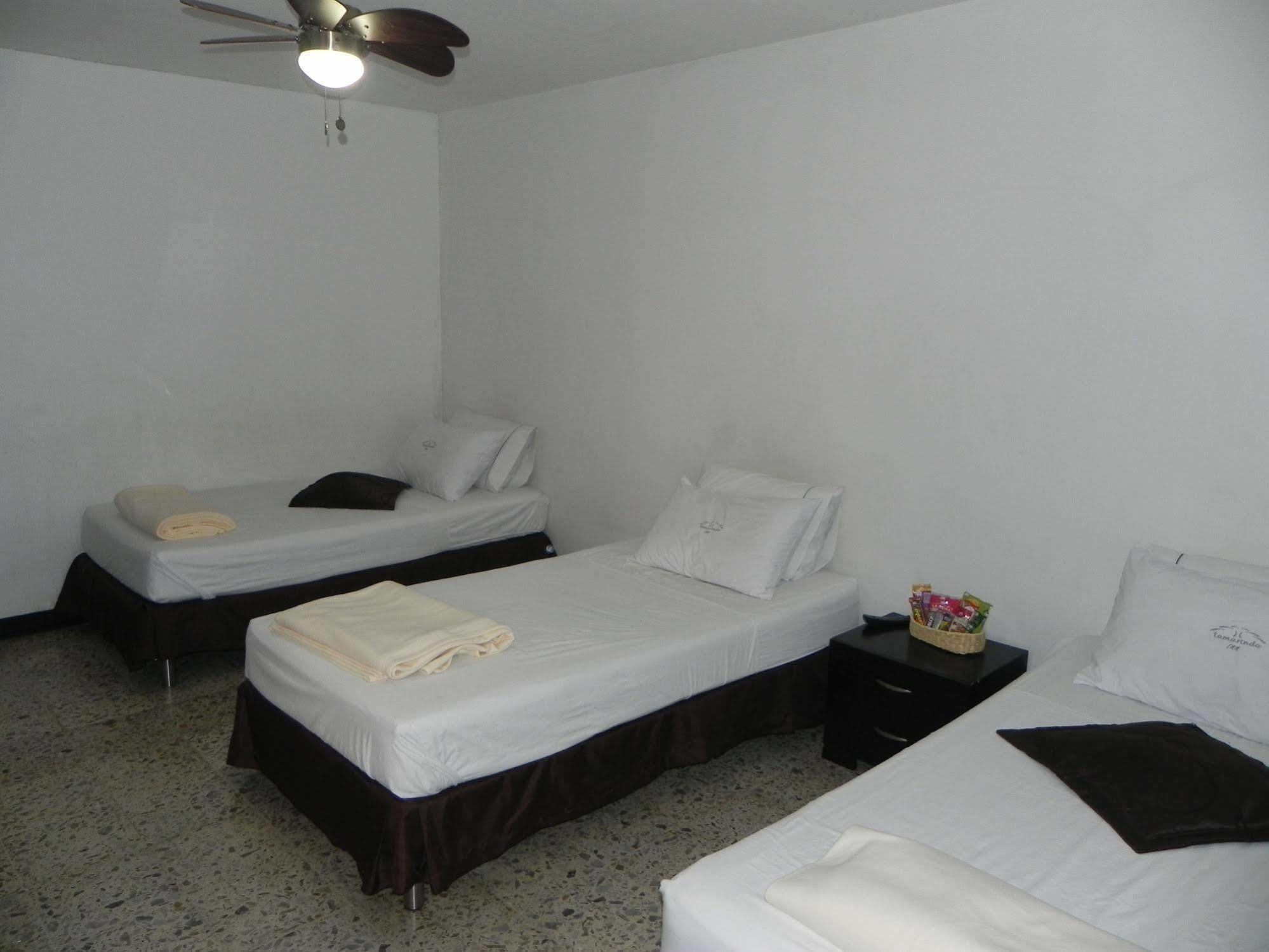 Hostal Tamarindo Inn Medellín Eksteriør billede