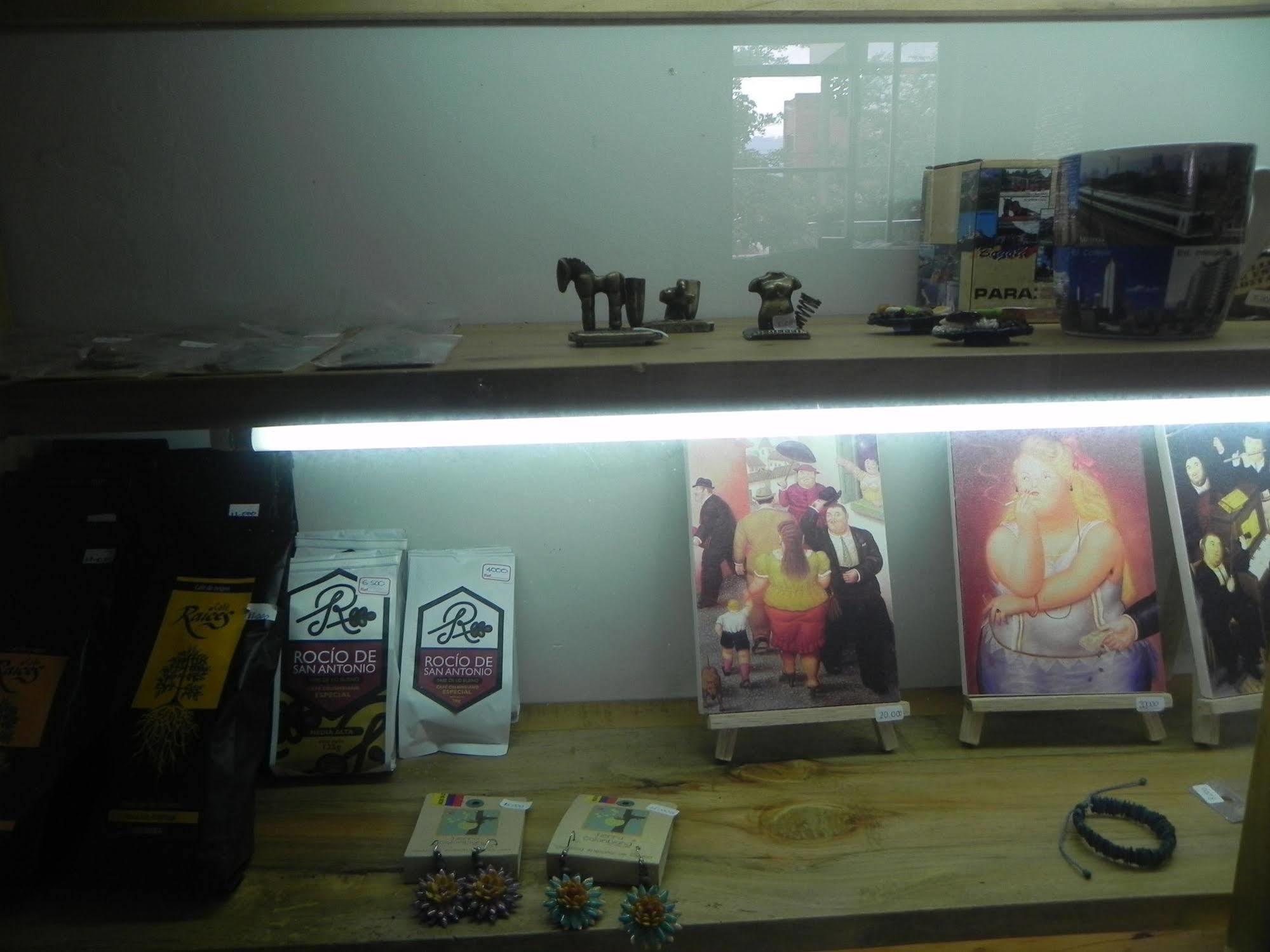 Hostal Tamarindo Inn Medellín Eksteriør billede